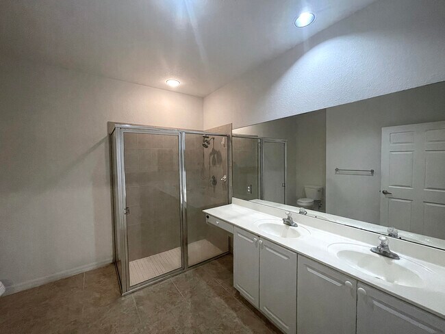 Building Photo - 1854 Pelican Dr