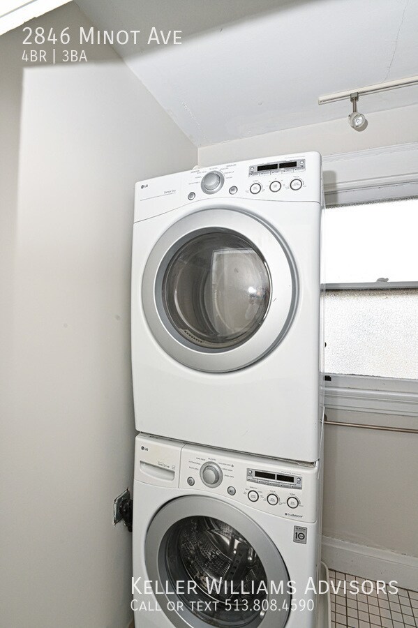 Building Photo - 2846 Minot Ave