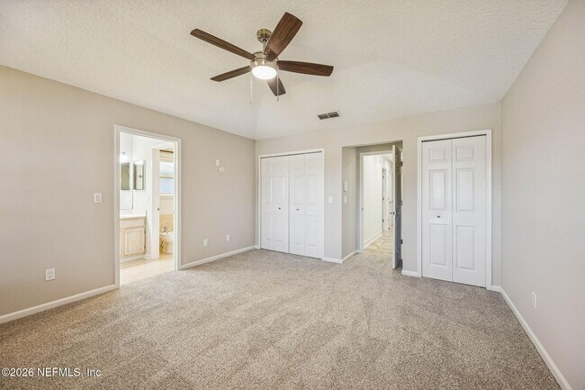 Building Photo - 3447 Heron Dr N