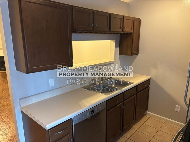 Building Photo - 820 Calypso Way