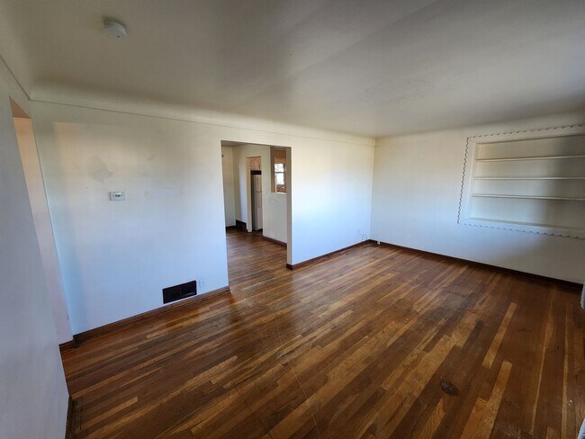 Building Photo - COMING SOON! This is a Lease-to-Own – Not ...