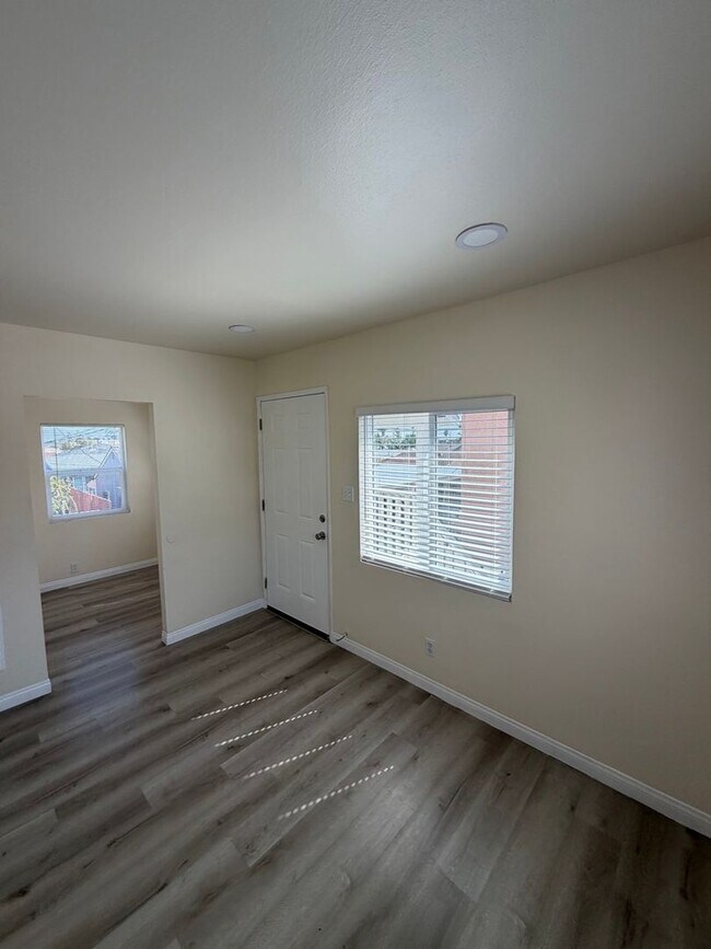 Building Photo - Bradshawe