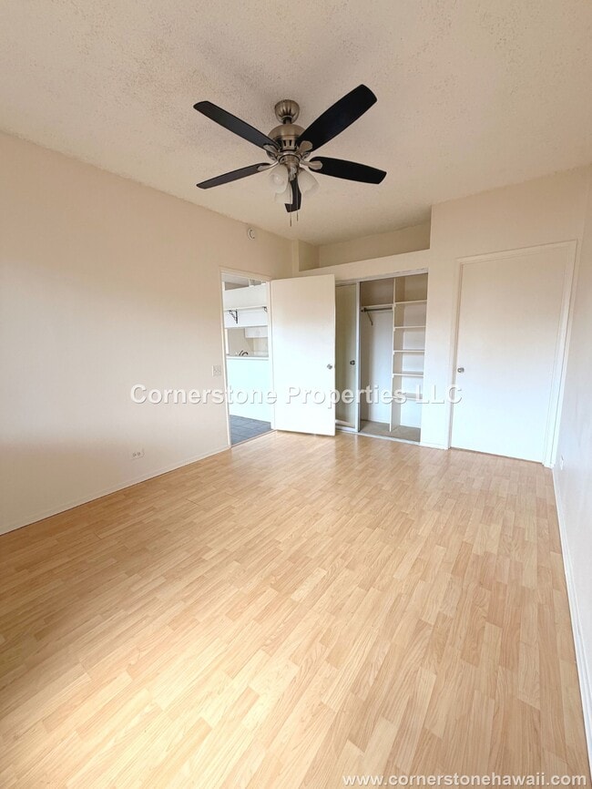 Building Photo - 91-525-525 Puamaeole St