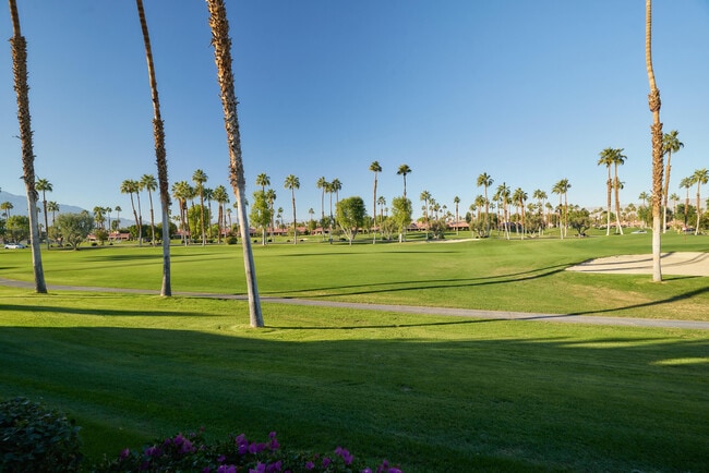 Building Photo - 84 Presidio Pl