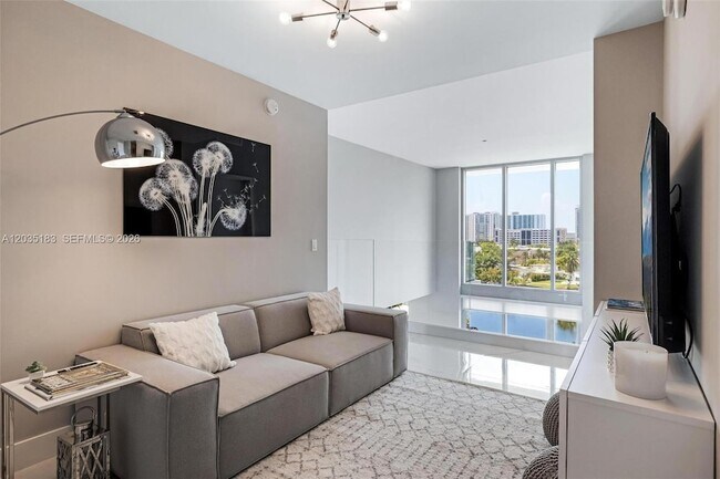 Building Photo - 330 Sunny Isles Blvd