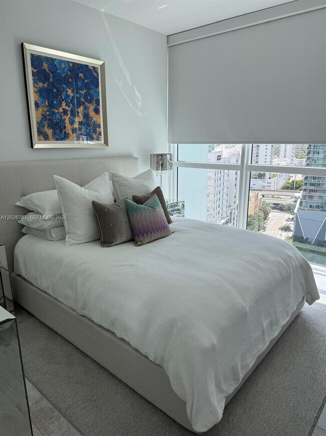 Building Photo - 1080 Brickell Ave