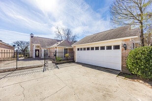 Building Photo - 13422 S Fairview Ave