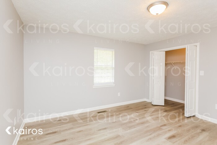 Building Photo - 155 Fawn Dr