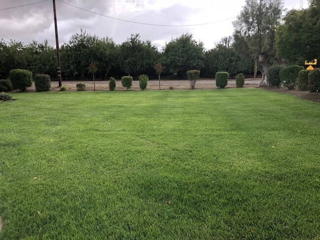 Building Photo - 1980 Sultana Dr