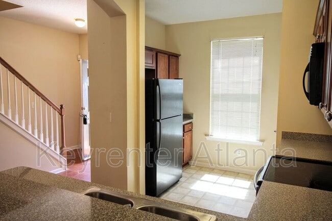 Building Photo - 1402 Bayrose Cir