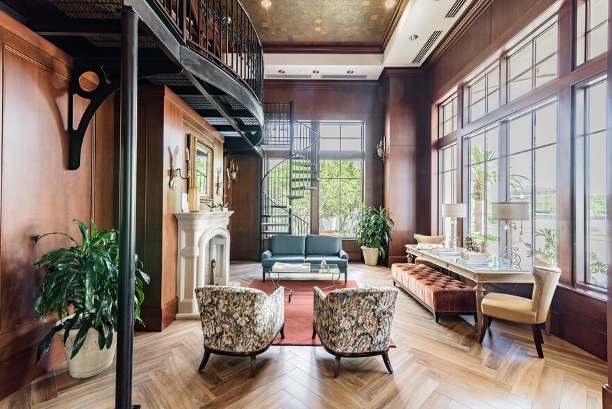 Building Photo - 345 Bayshore Blvd