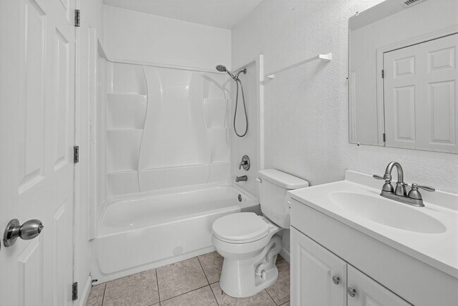 Building Photo - 3685 Water Way