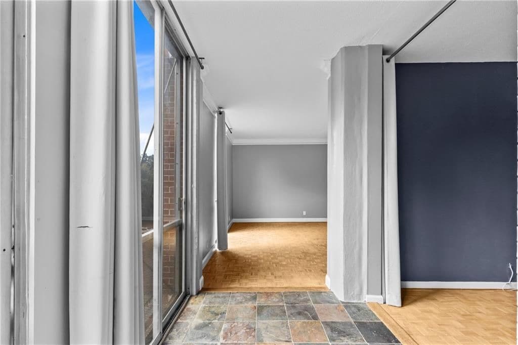 Building Photo - 130 26th St NW