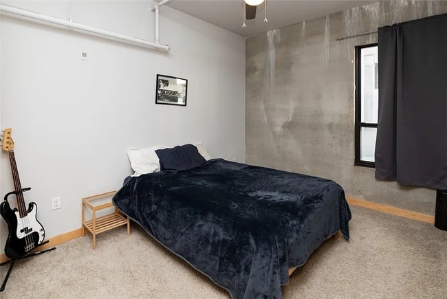Building Photo - Modern 2-Bedroom, 2-Bathroom Condo – Prime...