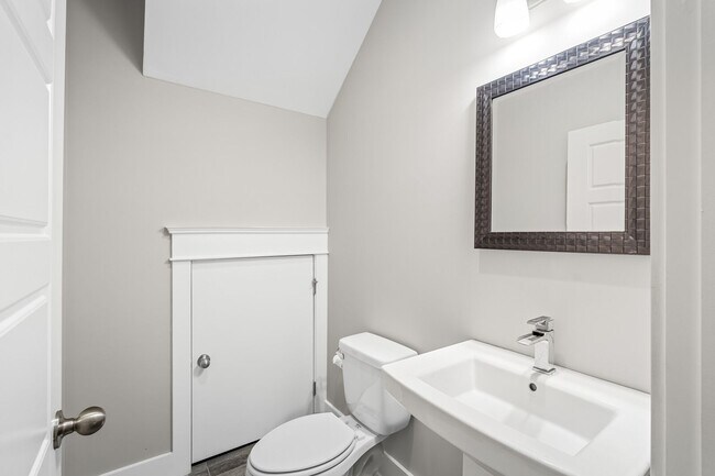 Building Photo - Beautiful 3-bedroom home in The Nations!