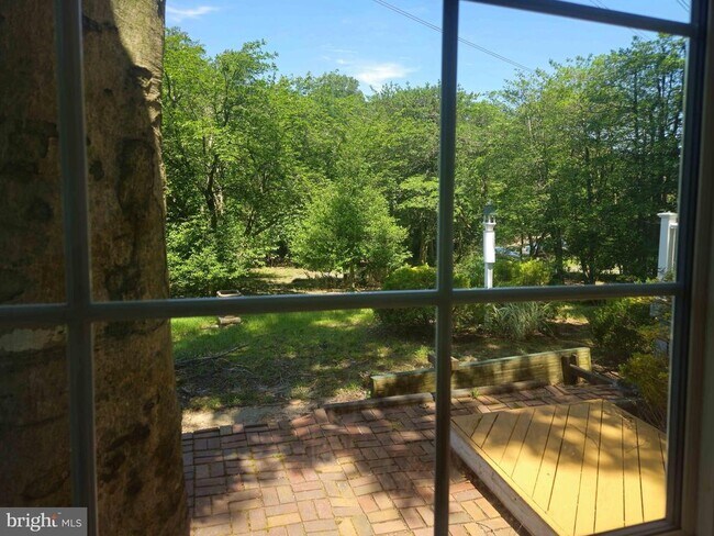 Building Photo - 159 Olde Concord Rd