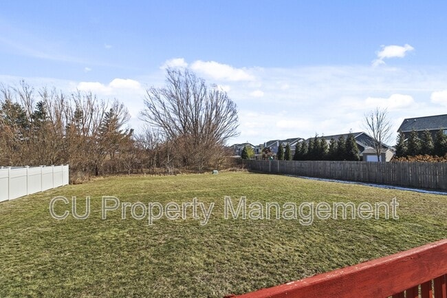 Building Photo - 2950 E Stone Creek Blvd