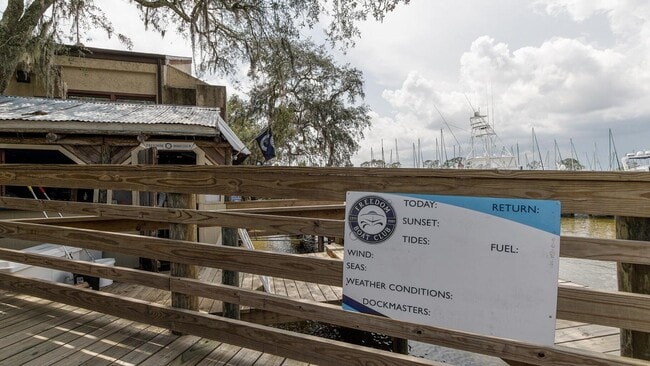 Building Photo - 87 Marina Cove Dr