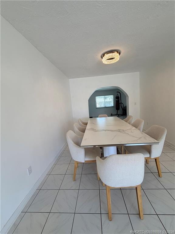 Building Photo - 761 SW Ravenswood Ln