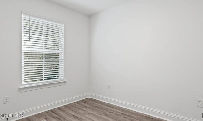 Building Photo - 1511 2nd St