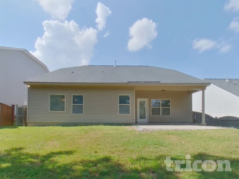 Building Photo - 118 Greenbank Dr