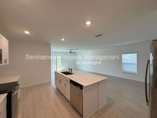 Building Photo - 11661 Radiant Shr Lp