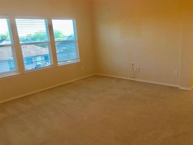 Building Photo - 9801 Tyler Dr