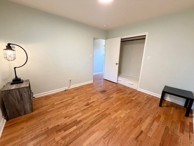 Building Photo - 2317 Holman St