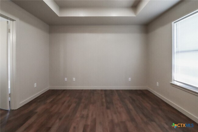 Building Photo - 3218 Rampart Loop