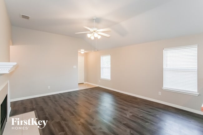 Building Photo - 1208 Mountain Peak Dr