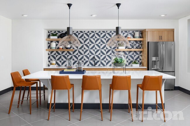 Building Photo - 2111 Comstock Ln