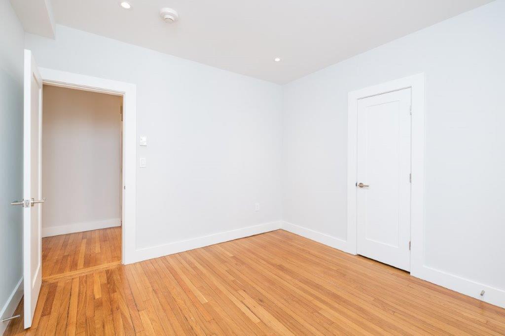 Building Photo - 15A Forest St