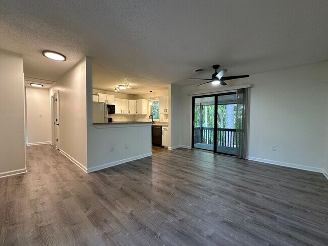 Building Photo - 112 Glenn Bridge Road