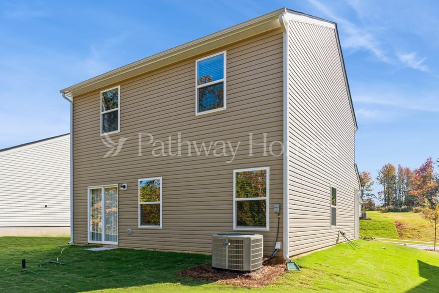 Building Photo - 3132 Trailblazer St