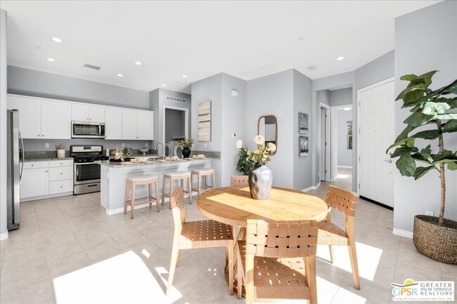 Building Photo - 69 Cabernet