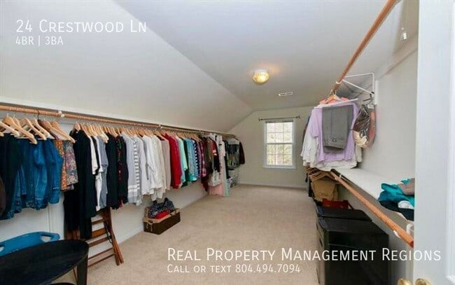 Building Photo - 24 Crestwood Ln