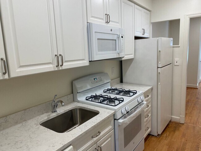 Interior Photo - 2614 41st Street NW