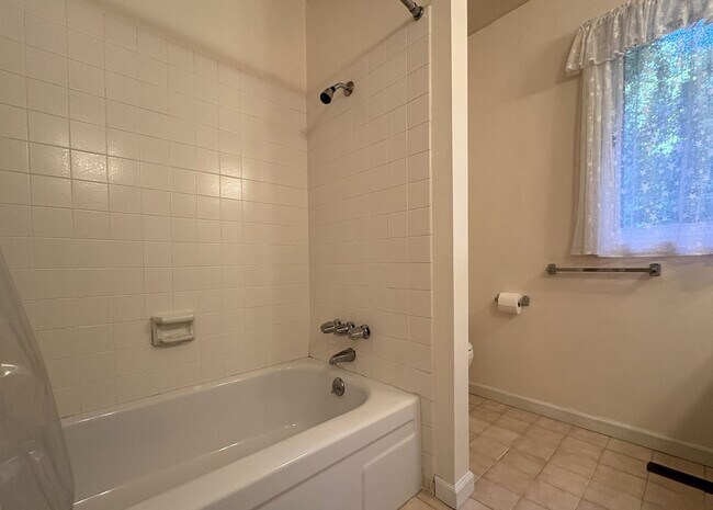 Building Photo - Beautiful Serene 4-Bedroom Home on a Gated...