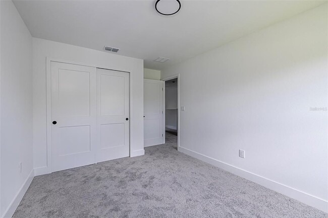 Building Photo - 2005 BARROSO St