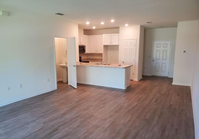 Building Photo - 247 Mustard Hl Ct