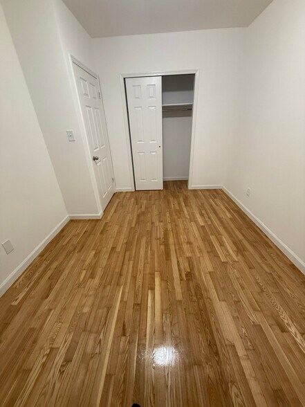 Building Photo - 99-14 43rd Ave