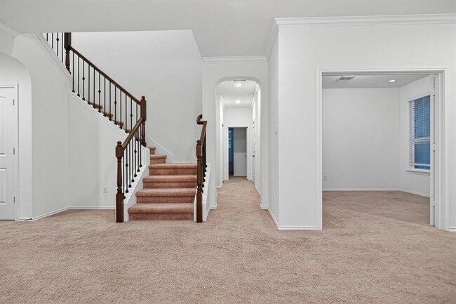 Building Photo - 4600 Ercolano Ln