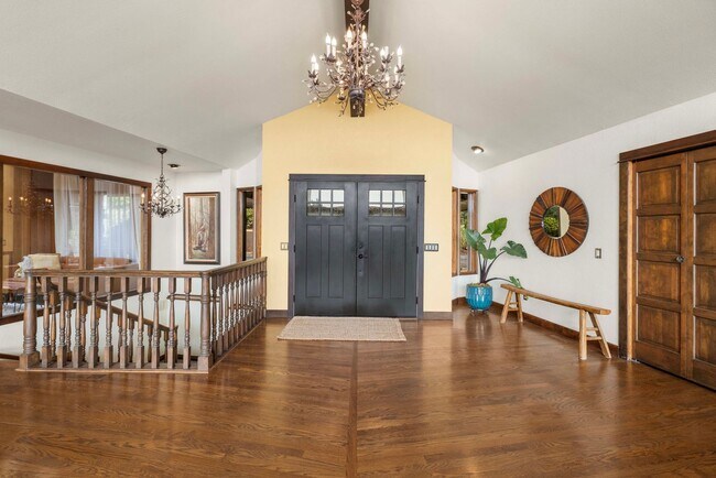 Building Photo - 20479 Comet Ln