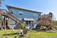 Building Photo - 2445 2nd Ave N