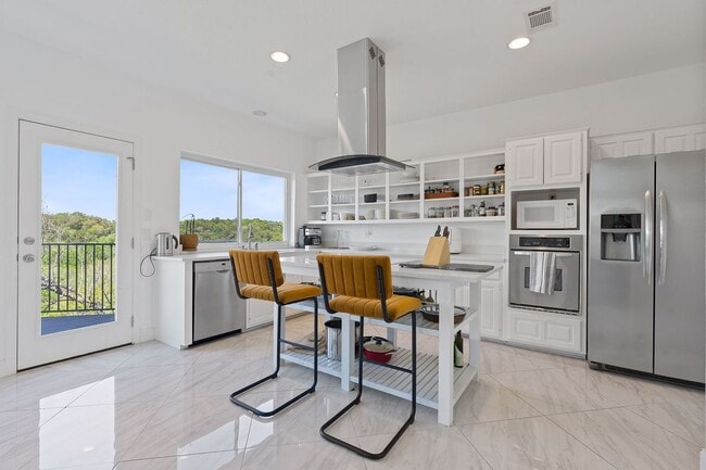 Building Photo - 6905 Crosby Cir