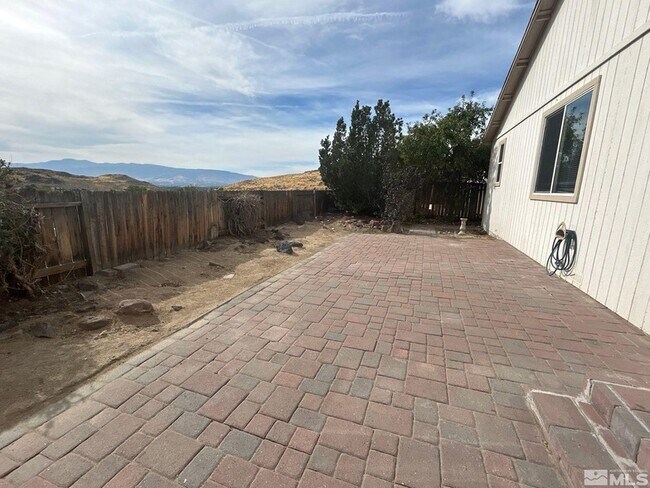 Building Photo - 2841 Granville Dr
