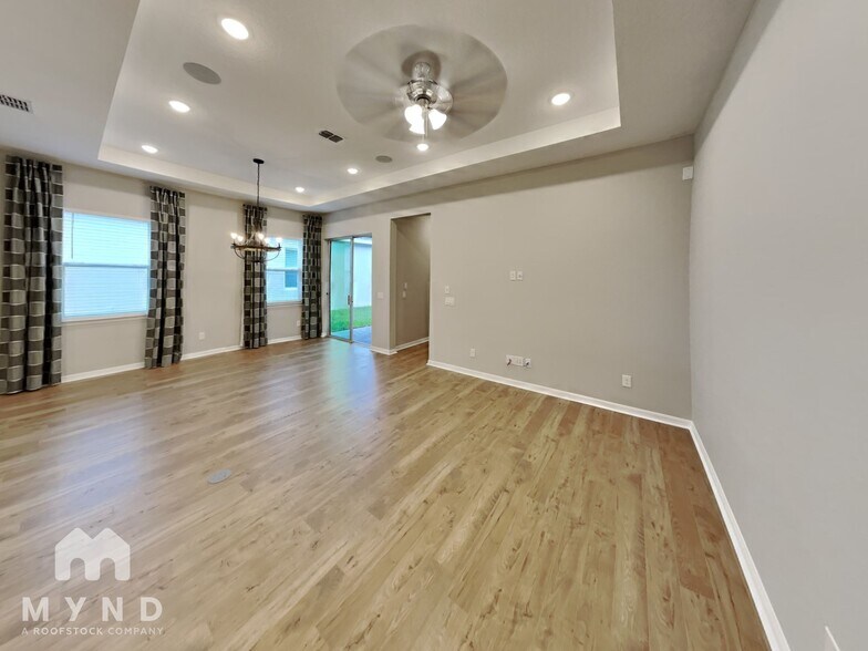 Building Photo - 660 Kimber Ln