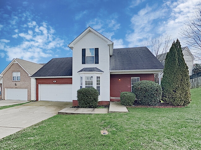 Building Photo - 280 Iris Dr