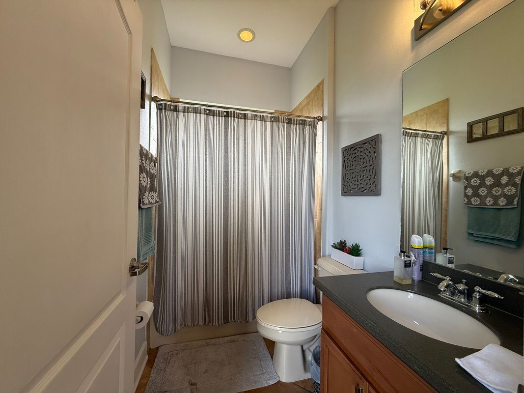 Building Photo - 4316 70th Ave E