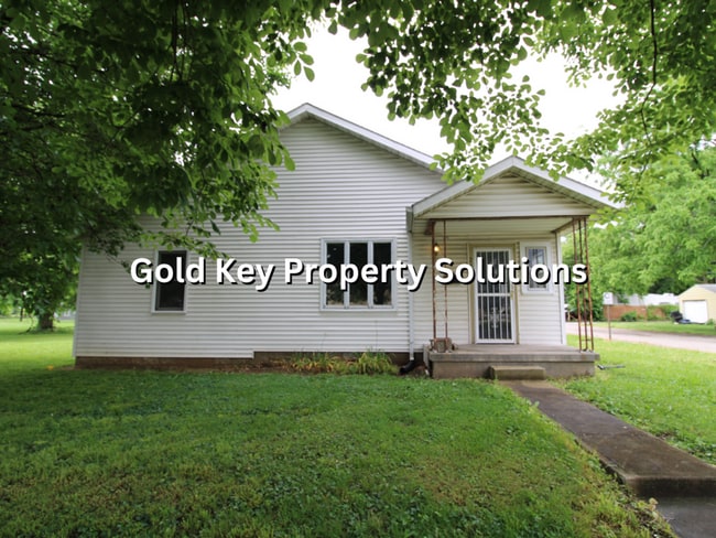 Building Photo - 3 Bed 1 Bath Home For Rent W/ Basement! (S...